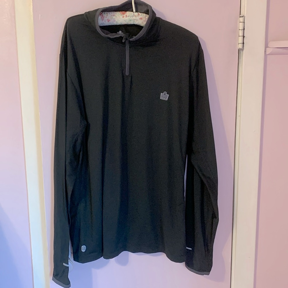 Admiral running top